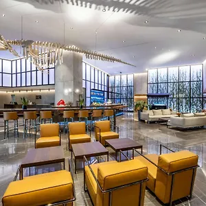 5* Отель Pullman Axis Towers