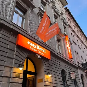Easyhotel Oktogon 3*, Budapeşte Macaristan